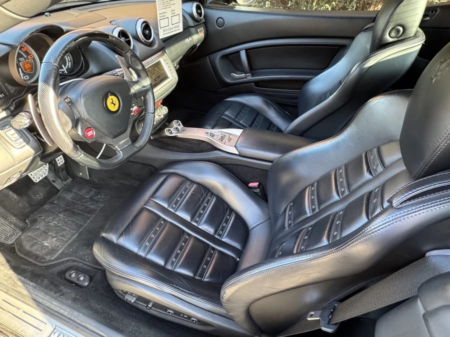 2010 Ferrari California - Image 9 of 13