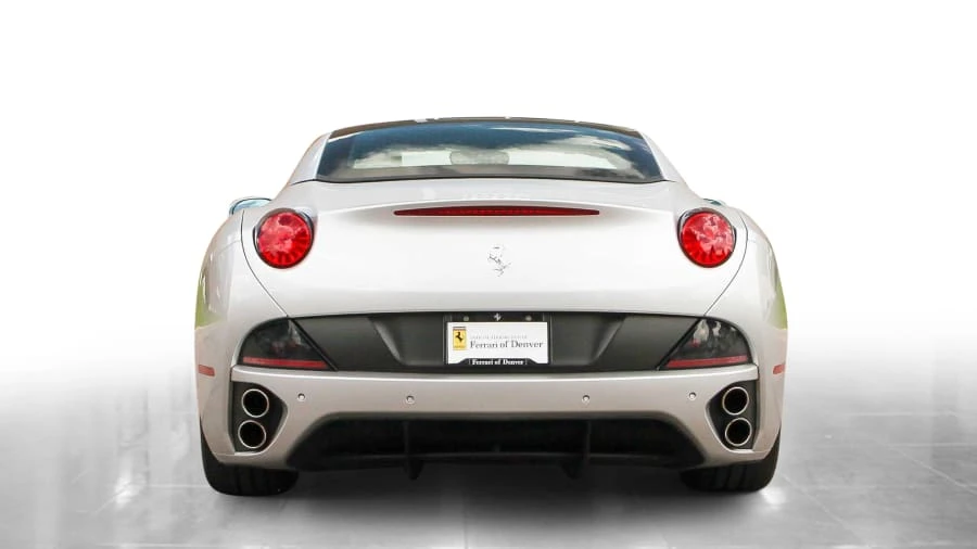 2010 Ferrari California - Image 8 of 12