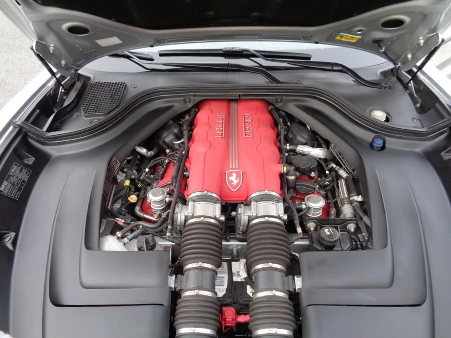 2010 Ferrari California - Image 6 of 7
