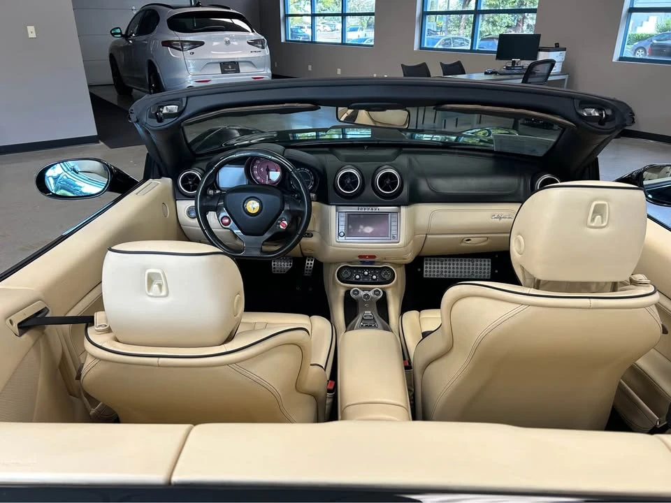 2010 Ferrari California - Image 10 of 14