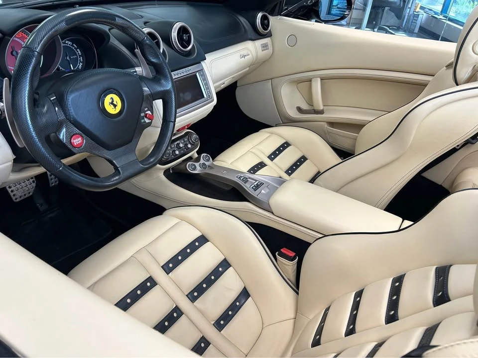 2010 Ferrari California - Image 7 of 14