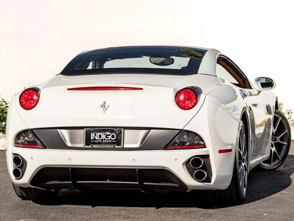 2010 Ferrari California - Image 8 of 31