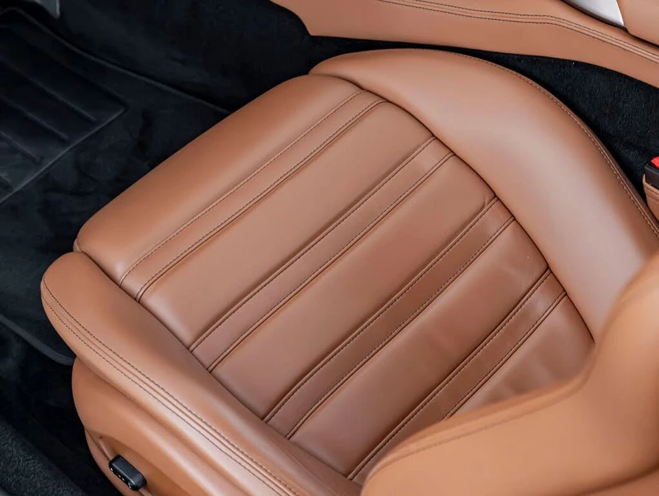2010 Ferrari California - Image 19 of 31