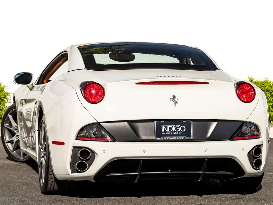 2010 Ferrari California - Image 11 of 31
