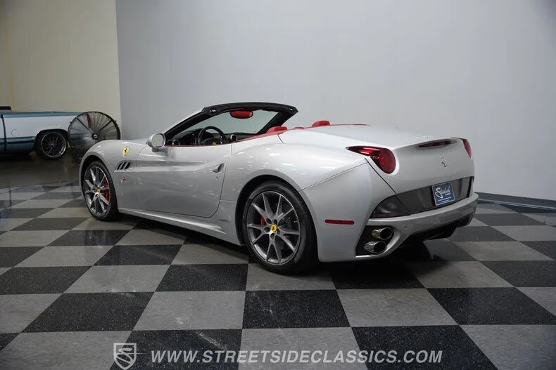 2010 Ferrari California - Image 10 of 31