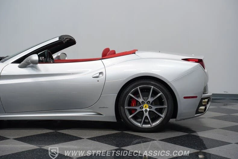 2010 Ferrari California - Image 24 of 31
