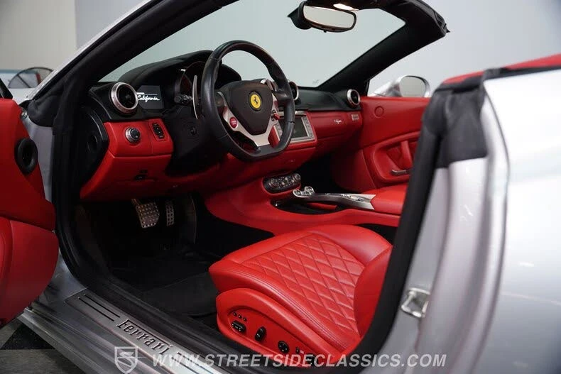 2010 Ferrari California - Image 4 of 31