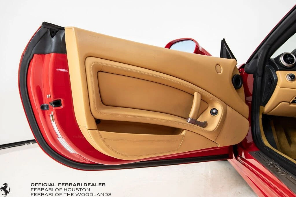 2010 Ferrari California - Image 24 of 31