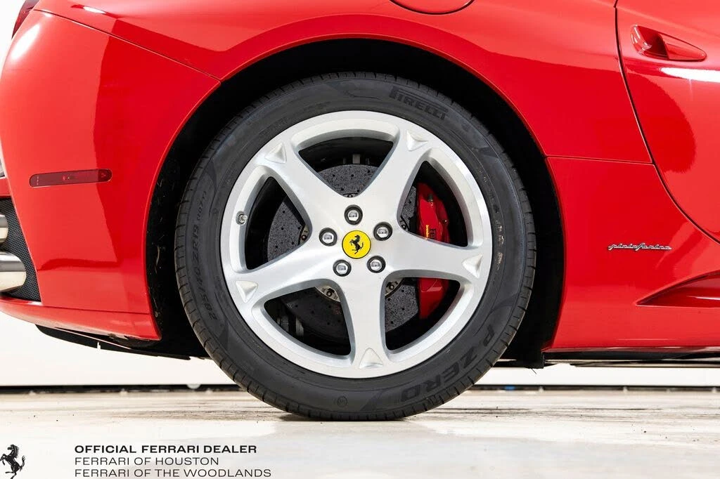 2010 Ferrari California - Image 22 of 31
