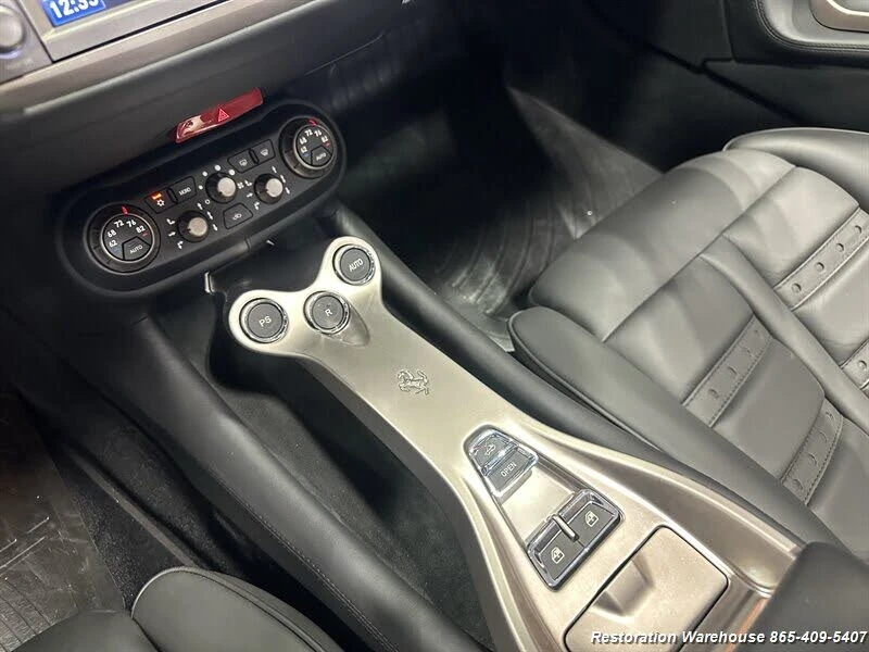 2010 Ferrari California - Image 15 of 31