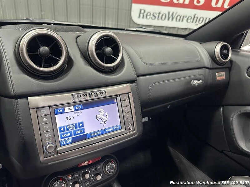 2010 Ferrari California - Image 14 of 31
