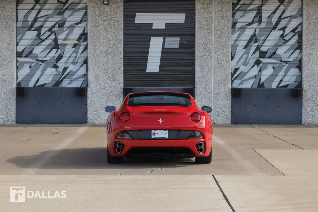 2010 Ferrari California - Image 13 of 31