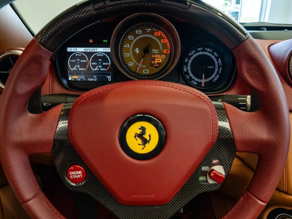 2010 Ferrari California - Image 15 of 31