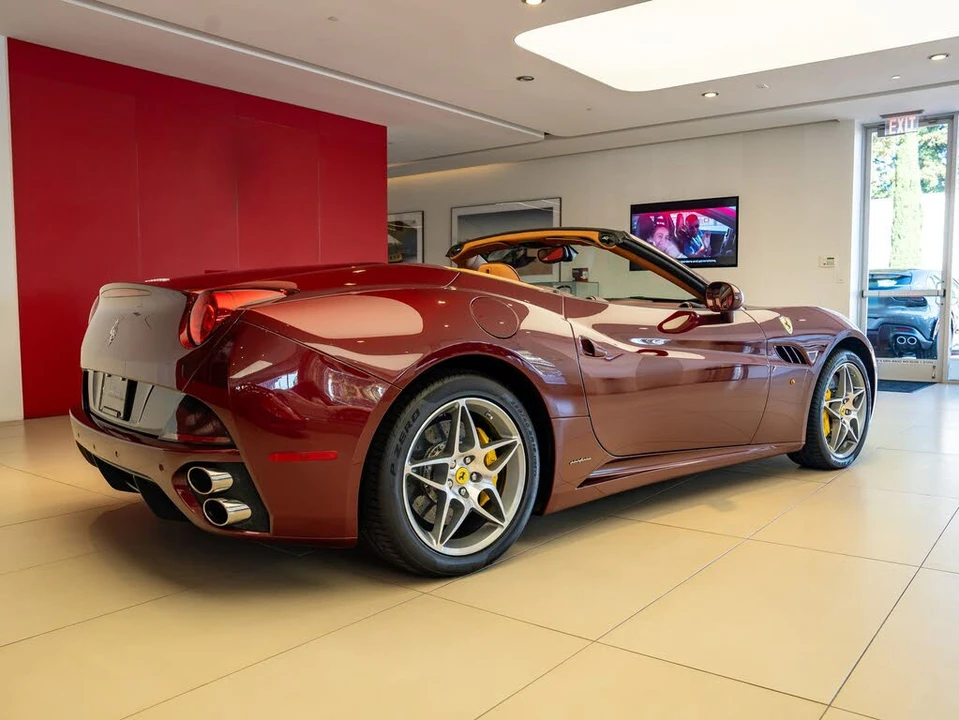 2010 Ferrari California - Image 6 of 31