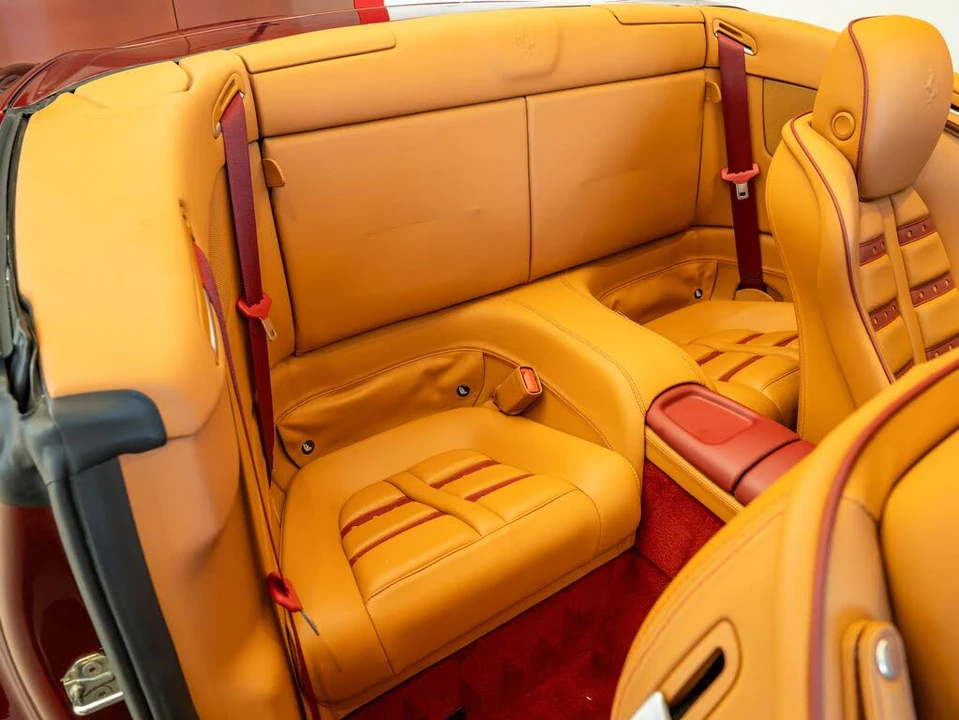 2010 Ferrari California - Image 23 of 31