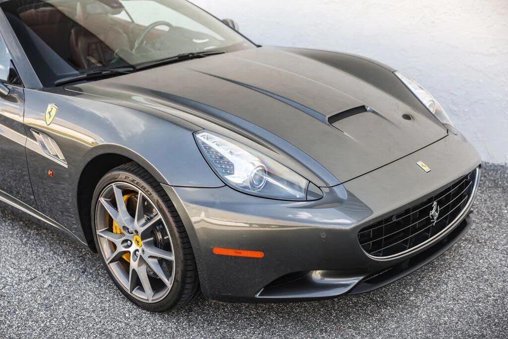 2010 Ferrari California - Image 5 of 31