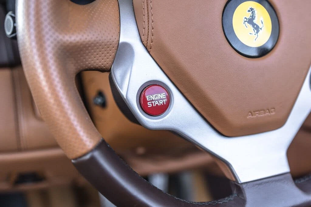 2010 Ferrari California - Image 17 of 18