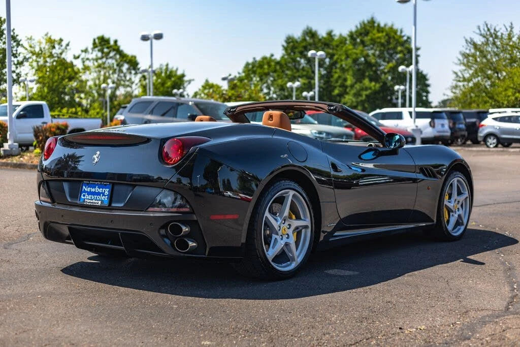 2010 Ferrari California - Image 9 of 18