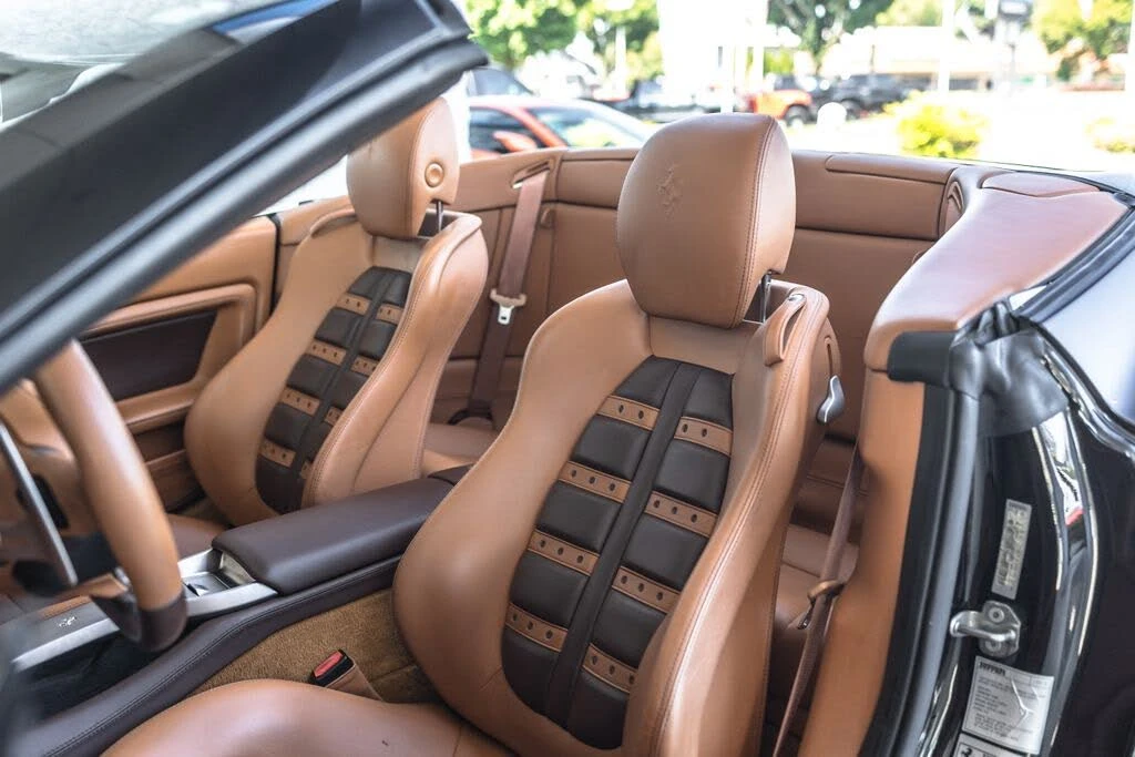 2010 Ferrari California - Image 16 of 18