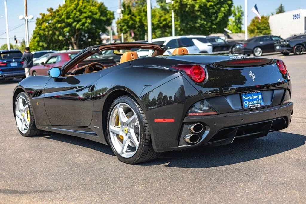 2010 Ferrari California - Image 11 of 18