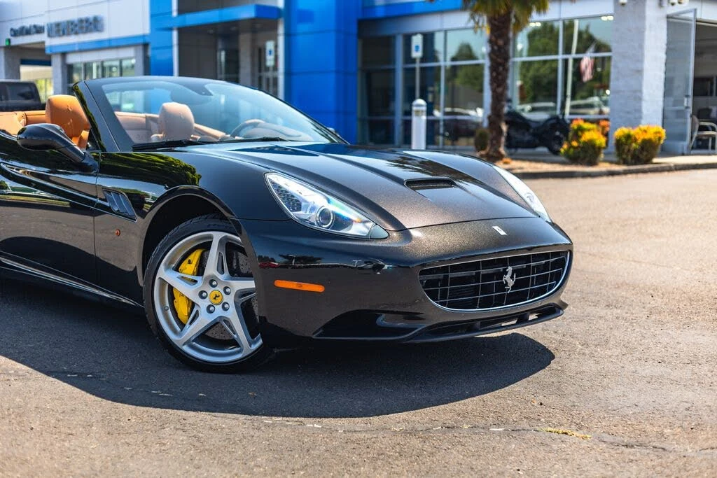 2010 Ferrari California - Image 3 of 18