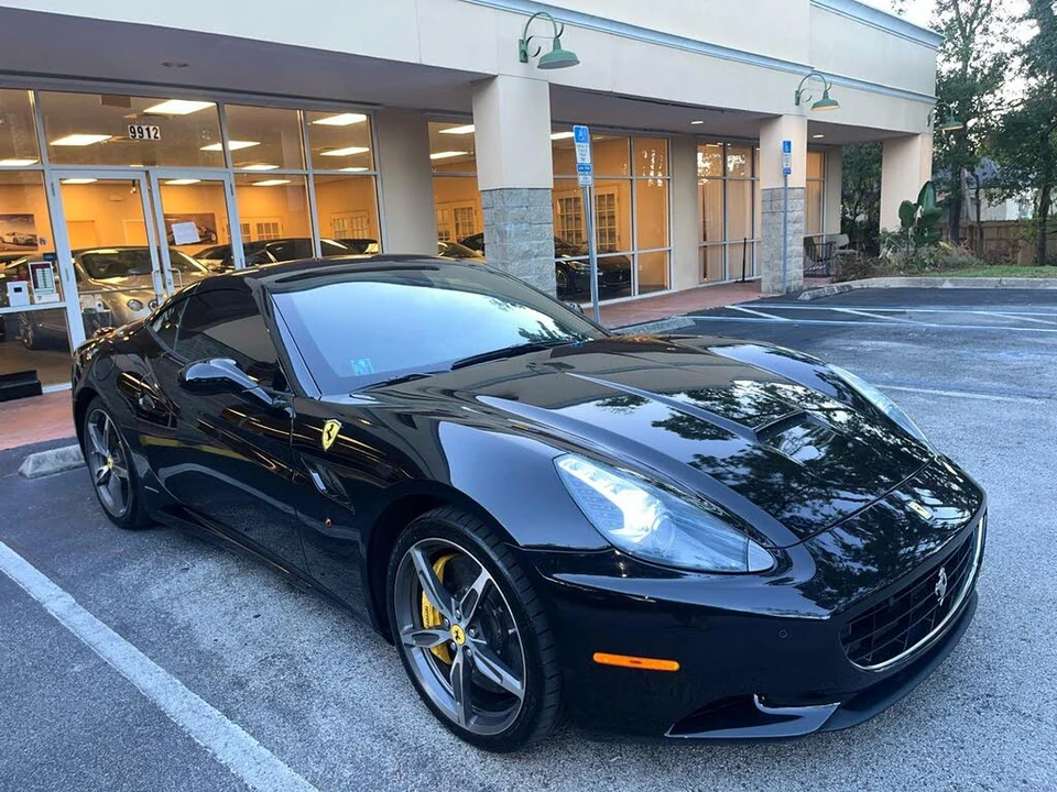 2010 Ferrari California - Image 15 of 31