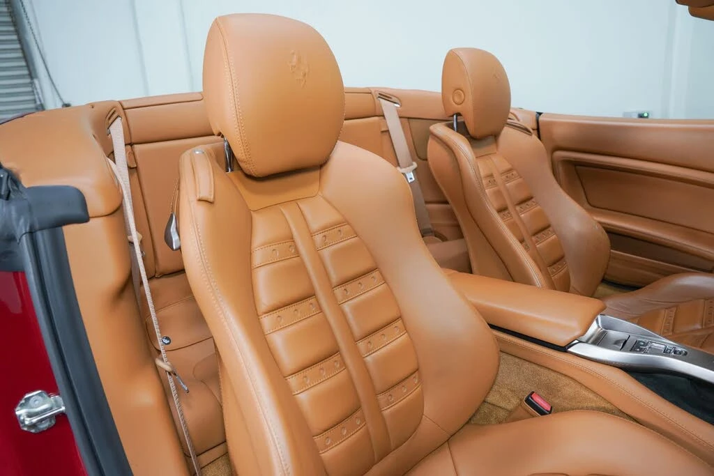 2010 Ferrari California - Image 27 of 31