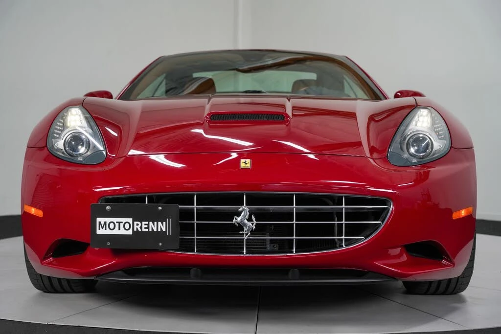2010 Ferrari California - Image 14 of 31