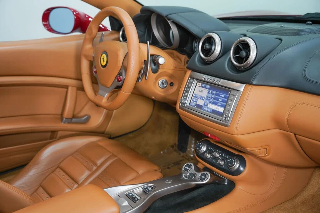 2010 Ferrari California - Image 29 of 31