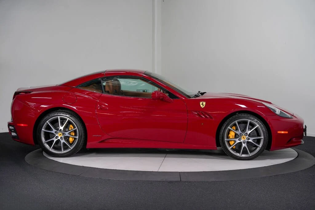 2010 Ferrari California - Image 8 of 31