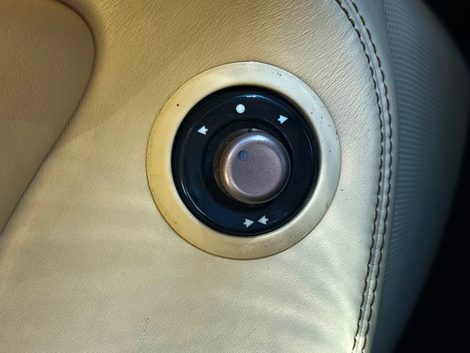 2010 Ferrari California - Image 26 of 31