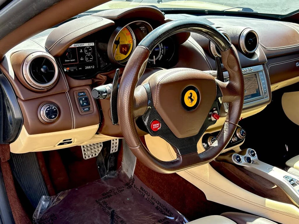 2010 Ferrari California - Image 30 of 31