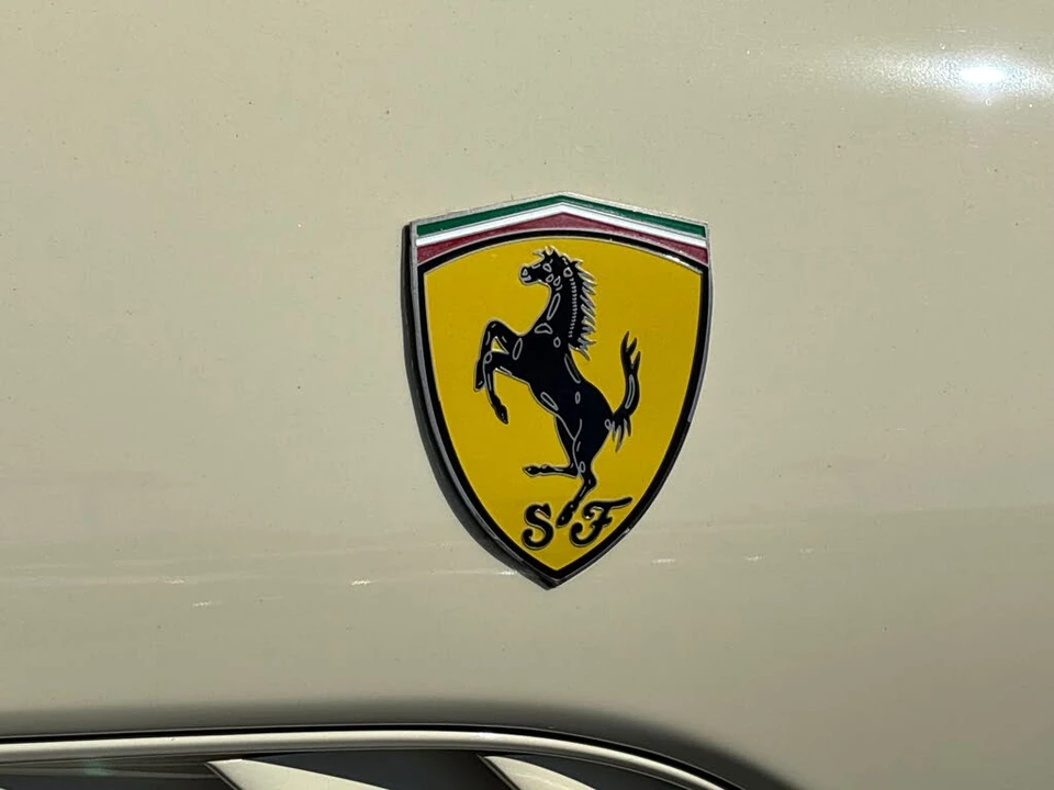 2010 Ferrari California - Image 9 of 31