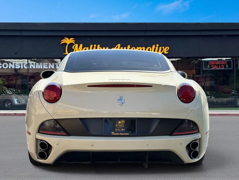 2010 Ferrari California - Image 8 of 31