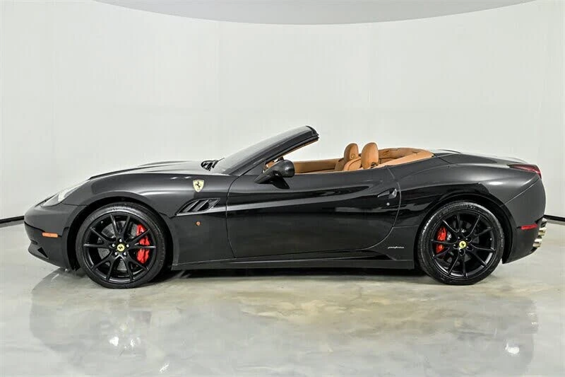2010 Ferrari California - Image 7 of 31