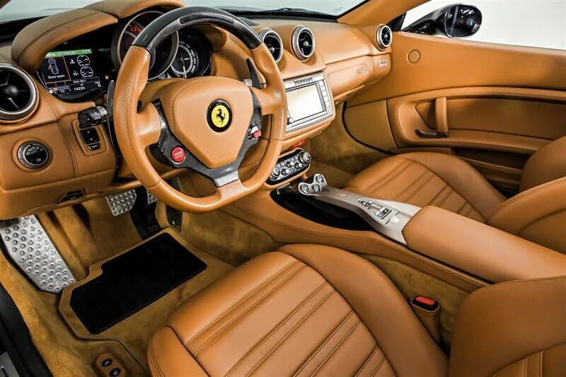 2010 Ferrari California - Image 16 of 31