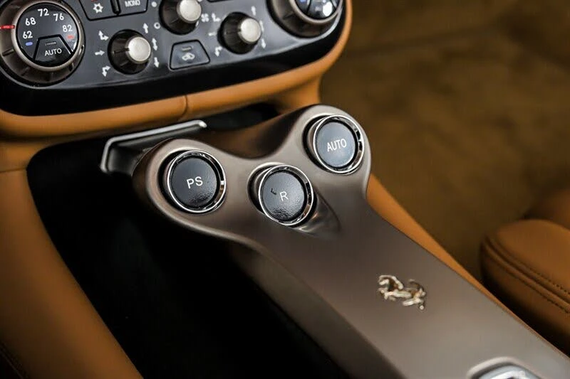 2010 Ferrari California - Image 29 of 31