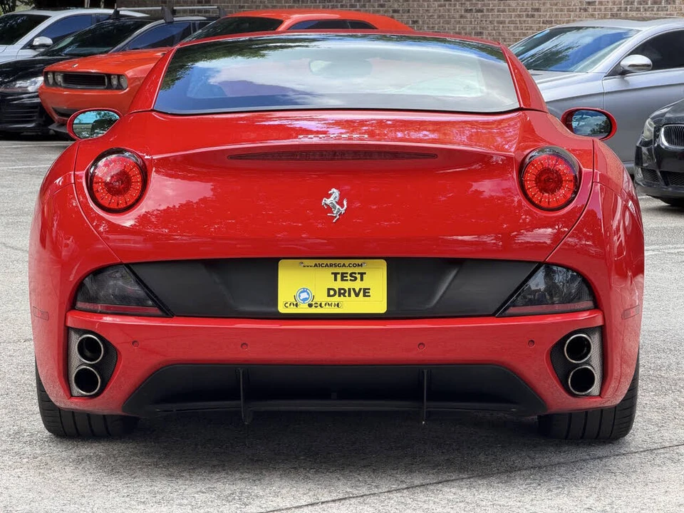 2010 Ferrari California - Image 22 of 31