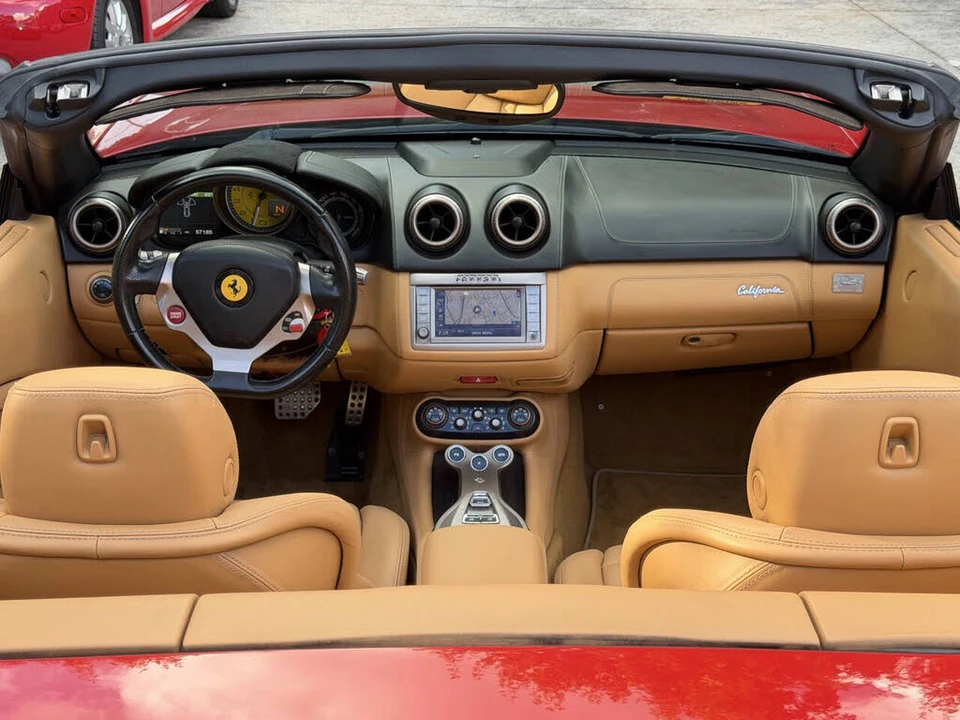 2010 Ferrari California - Image 13 of 31