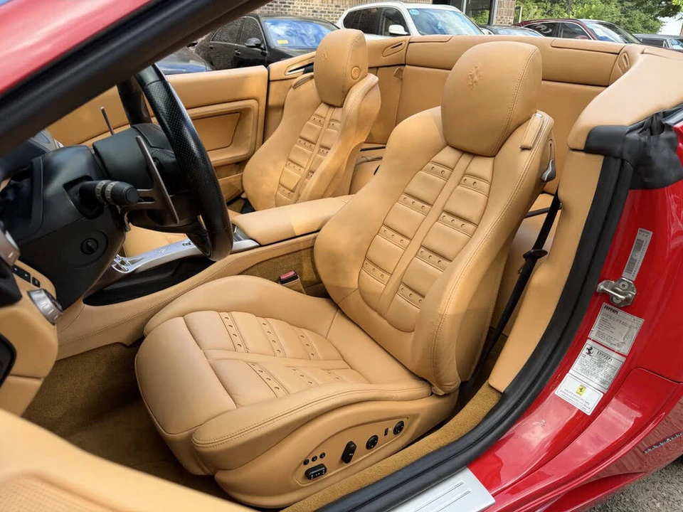 2010 Ferrari California - Image 3 of 31