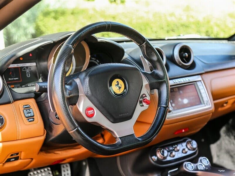 2010 Ferrari California - Image 25 of 31