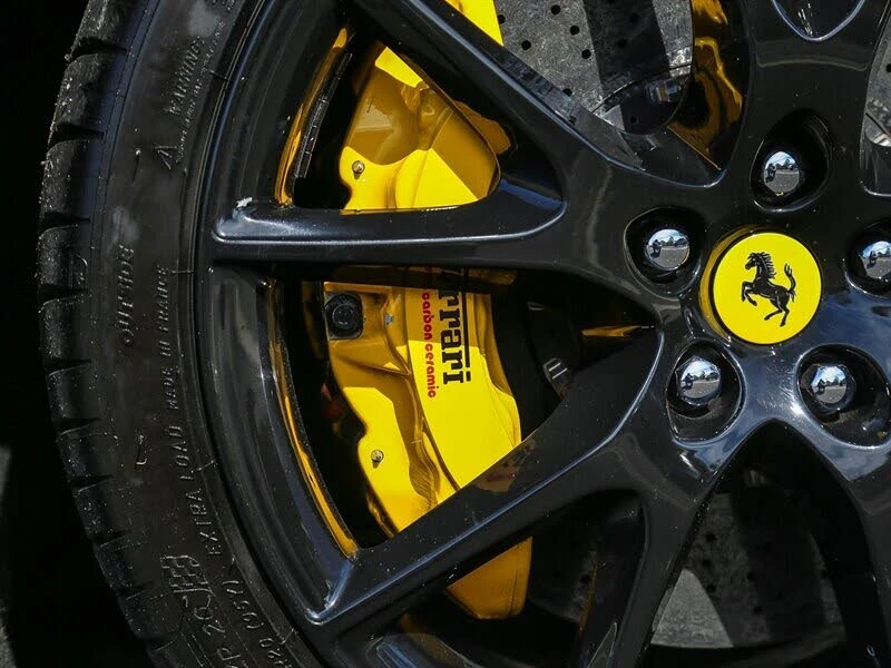 2010 Ferrari California - Image 14 of 31