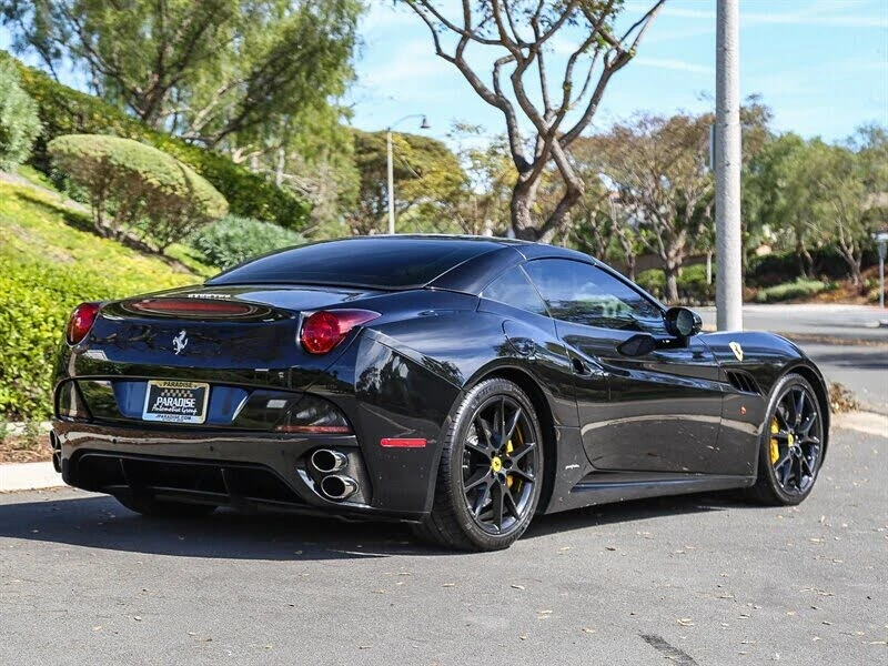 2010 Ferrari California - Image 19 of 31