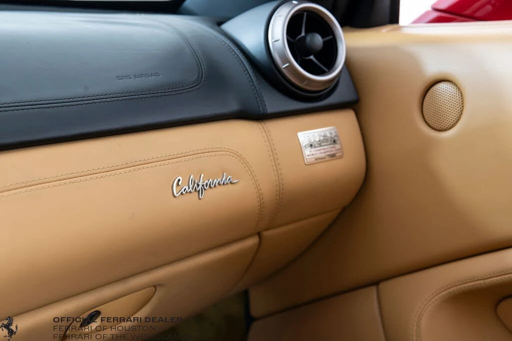 2010 Ferrari California - Image 16 of 31