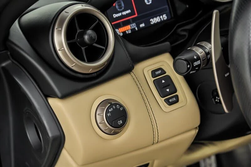 2010 Ferrari California - Image 21 of 31