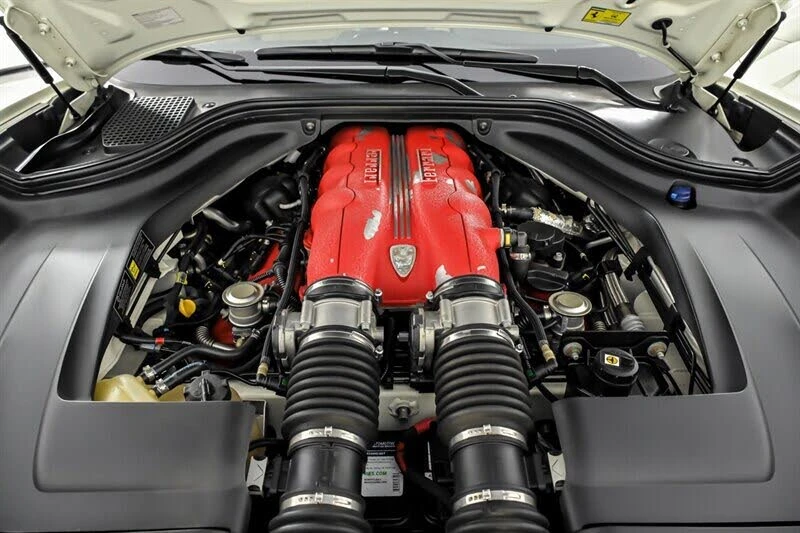 2010 Ferrari California - Image 12 of 31