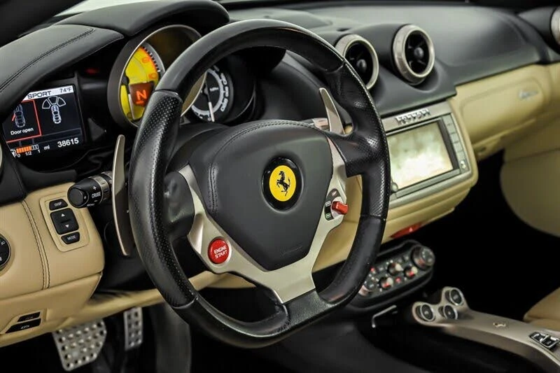2010 Ferrari California - Image 19 of 31