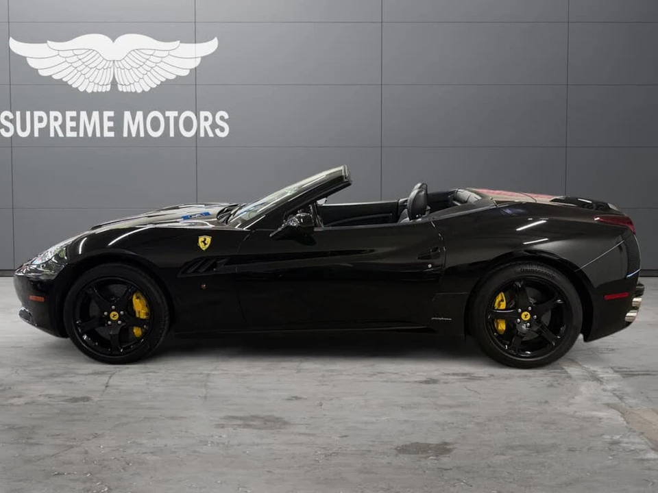 2010 Ferrari California - Image 2 of 25