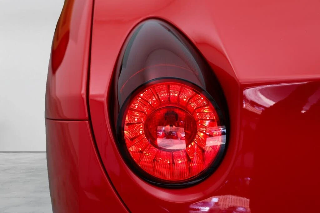 2010 Ferrari California - Image 20 of 31