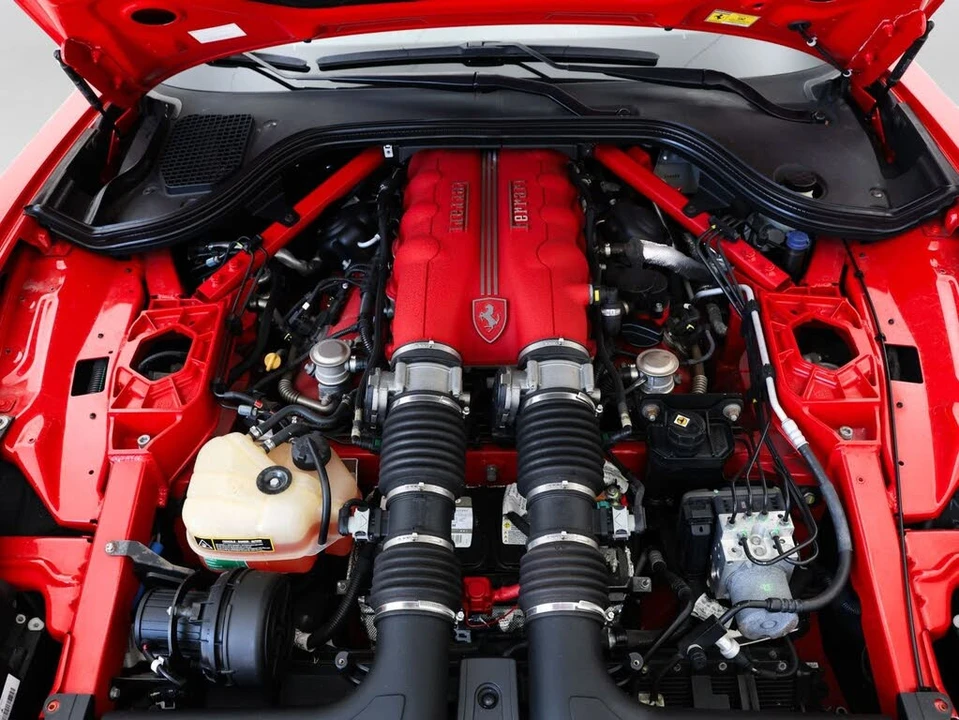 2010 Ferrari California - Image 10 of 31